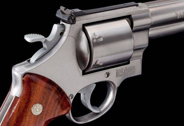 Smith & wesson model 625 - smith & wesson model 625