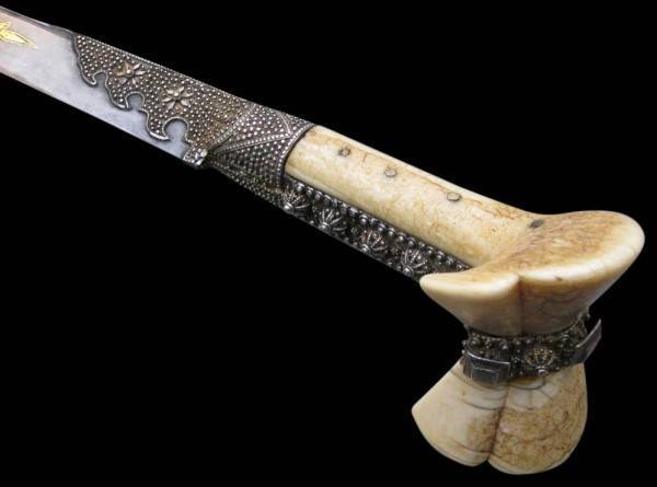 Ятаган: коварный клинок. ятаган - оружие турецких янычар. как сражались ятаганом кроме янычар кто использовал ятаган