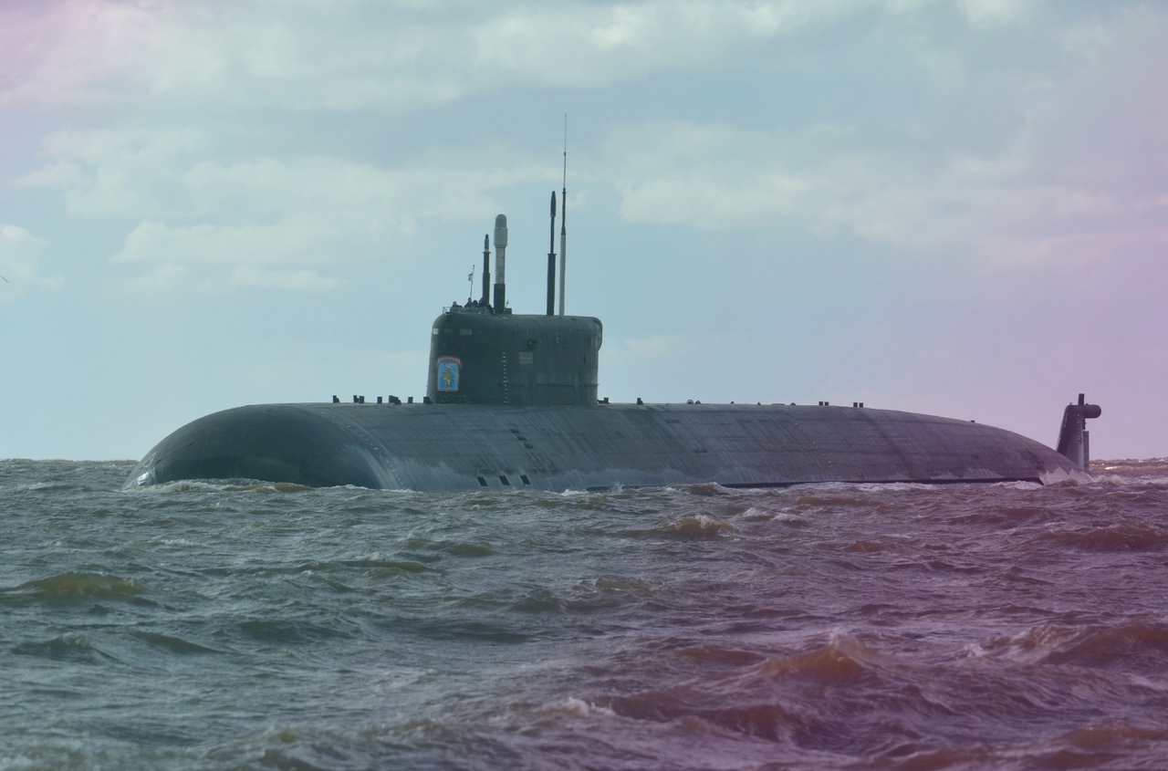 Не потому ли путин так спокоен? в россии завершаются испытания самой смертоносной подводной лодки в истории