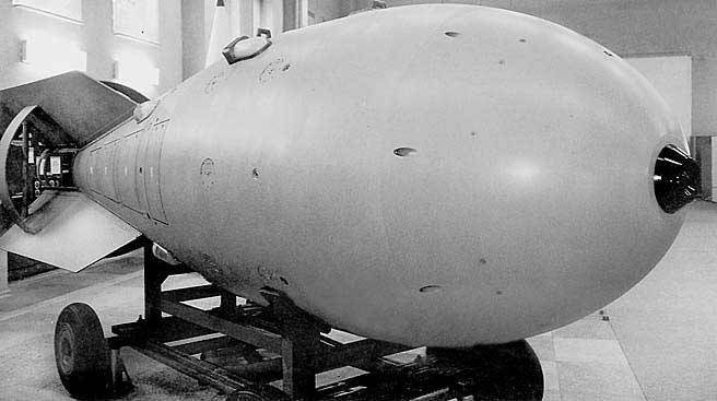 Водородная (термоядерная) бомба: испытания оружия массового поражения