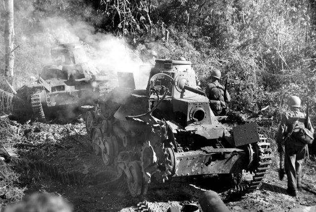 Подбитый японский танк тип 95 "ха-го" в зоне высадки на окинаве | военный альбом