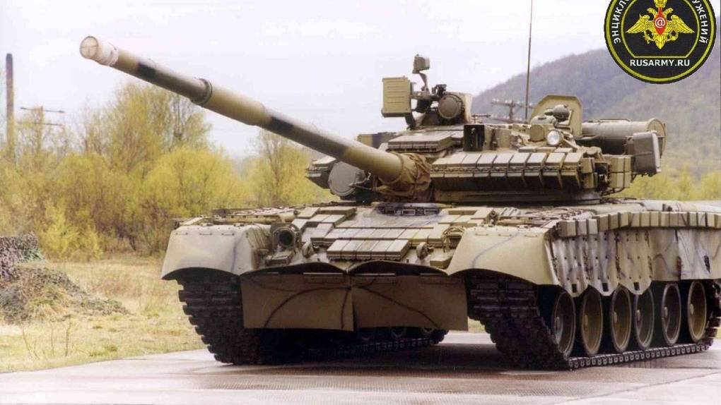 Советский основной танк т-80