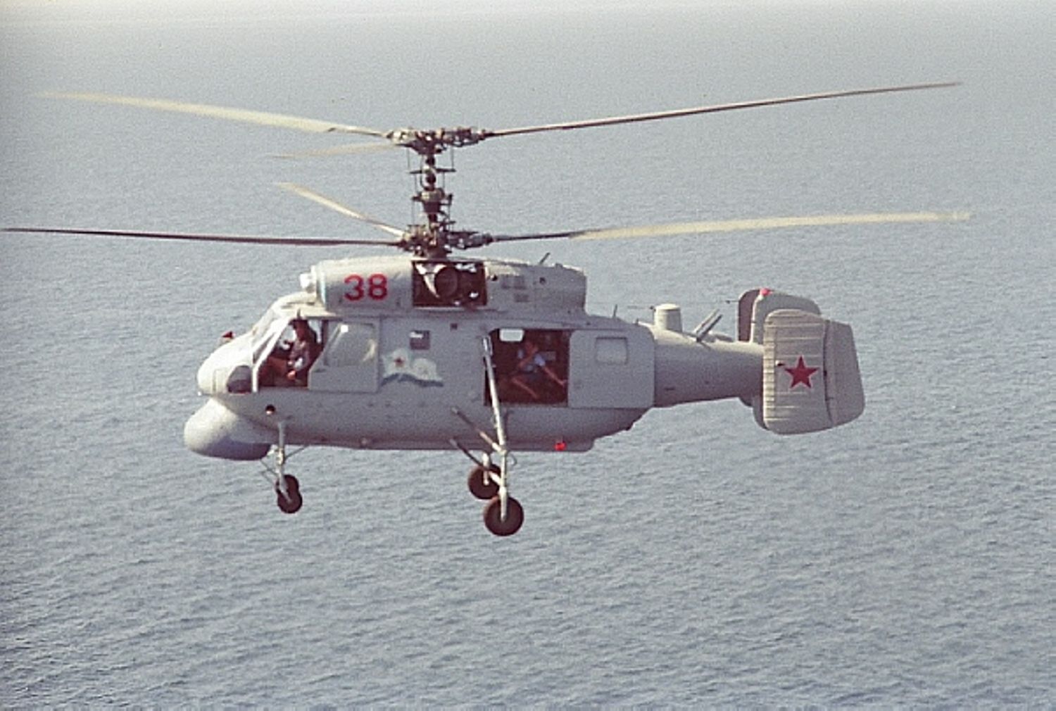 Противолодочные вертолеты Ка-25 в роли спасательных