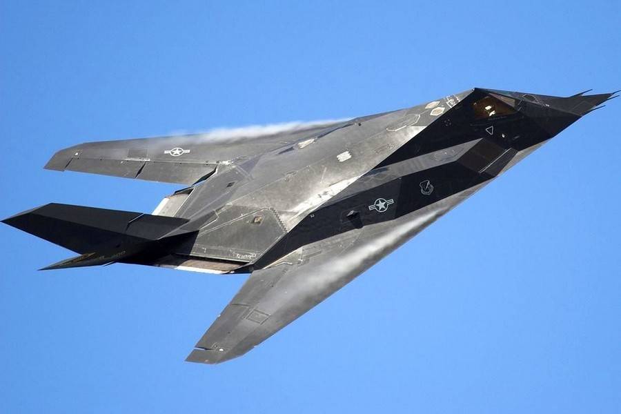 Lockheed f-117 nighthawk — википедия