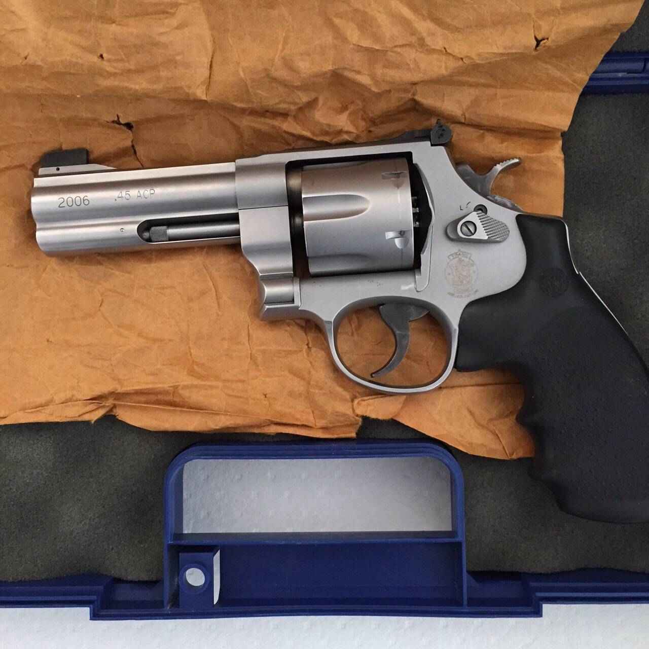 Smith & wesson 4500 pistol series