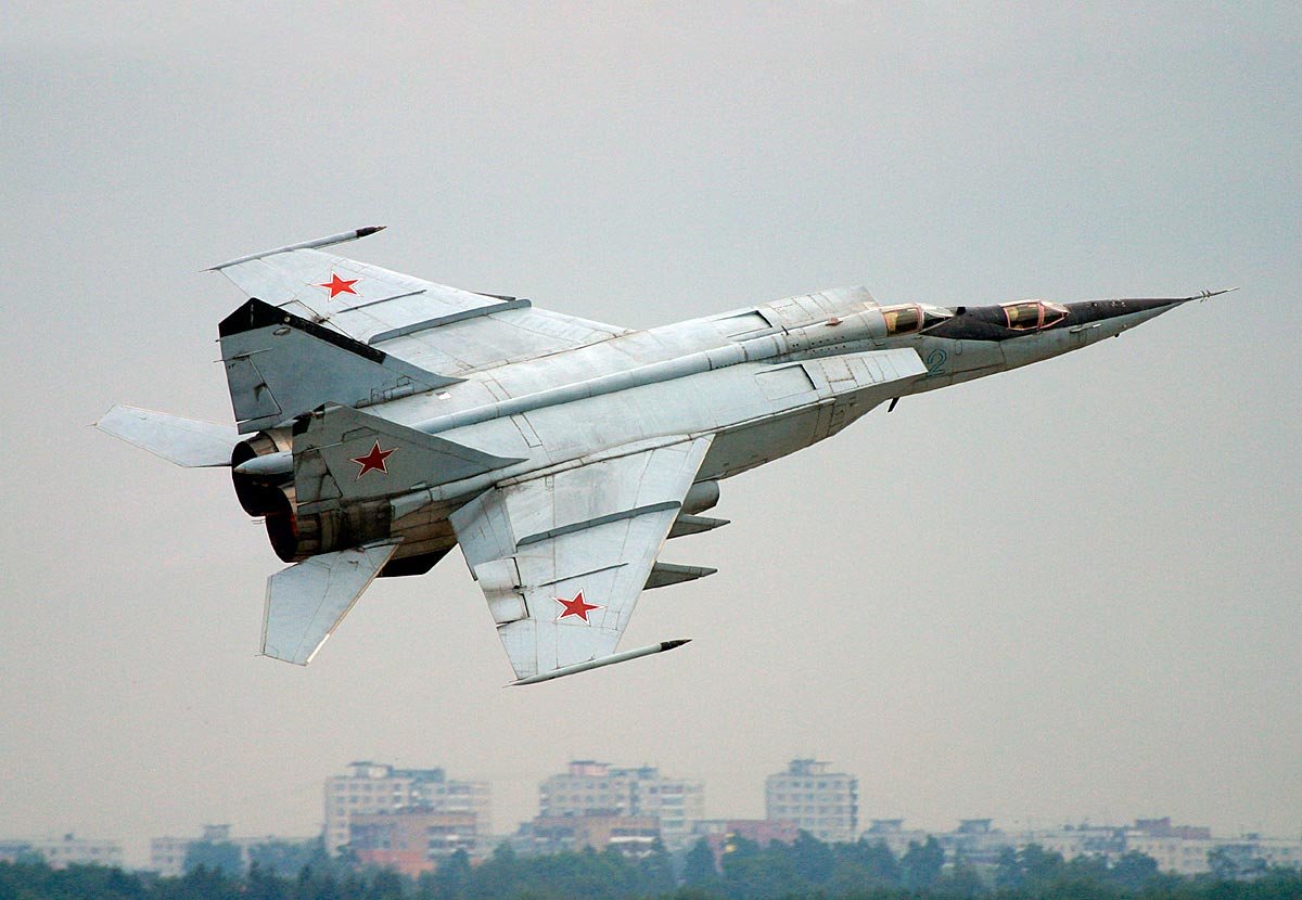 Миг-25: почему его считали «самым пьяным самолётом» | русская семёрка | дзен