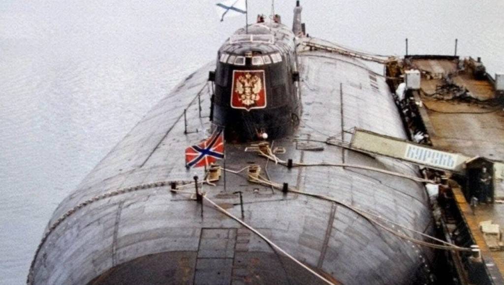 Атомная подводная лодка к-141 «курск». версия гибели