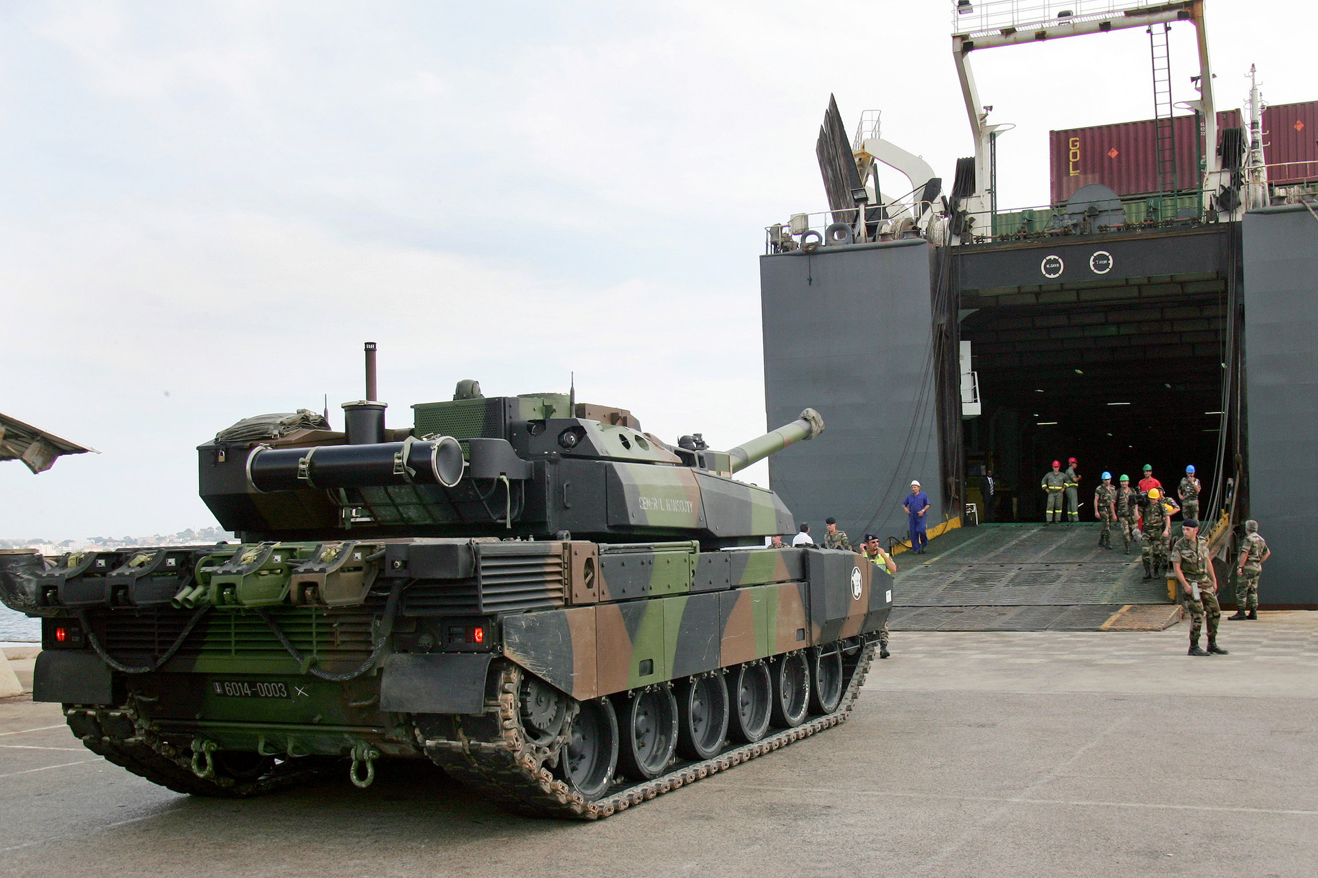 Леклерк (танк) - третье и четвертое поколения - основные боевые танки мира - бронетехника - траки - сила