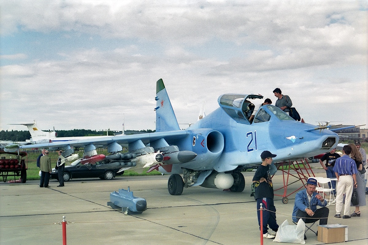 Су-39: самолёт, штурмовик, летающий танк, лётно-технические характеристики, вооружение, конструкция
