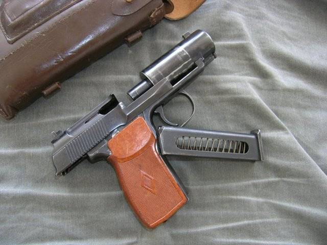 Бесшумный пистолет С4М и МСП "Гроза"