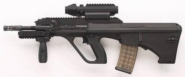 Штурмовая винтовка Steyr AUG Carbine