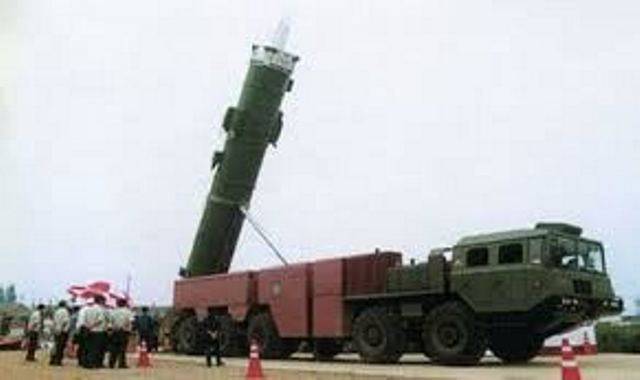 Dongfeng (ракета) - dongfeng (missile)