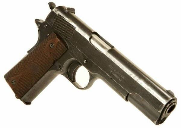 M1911 — posmotre.li