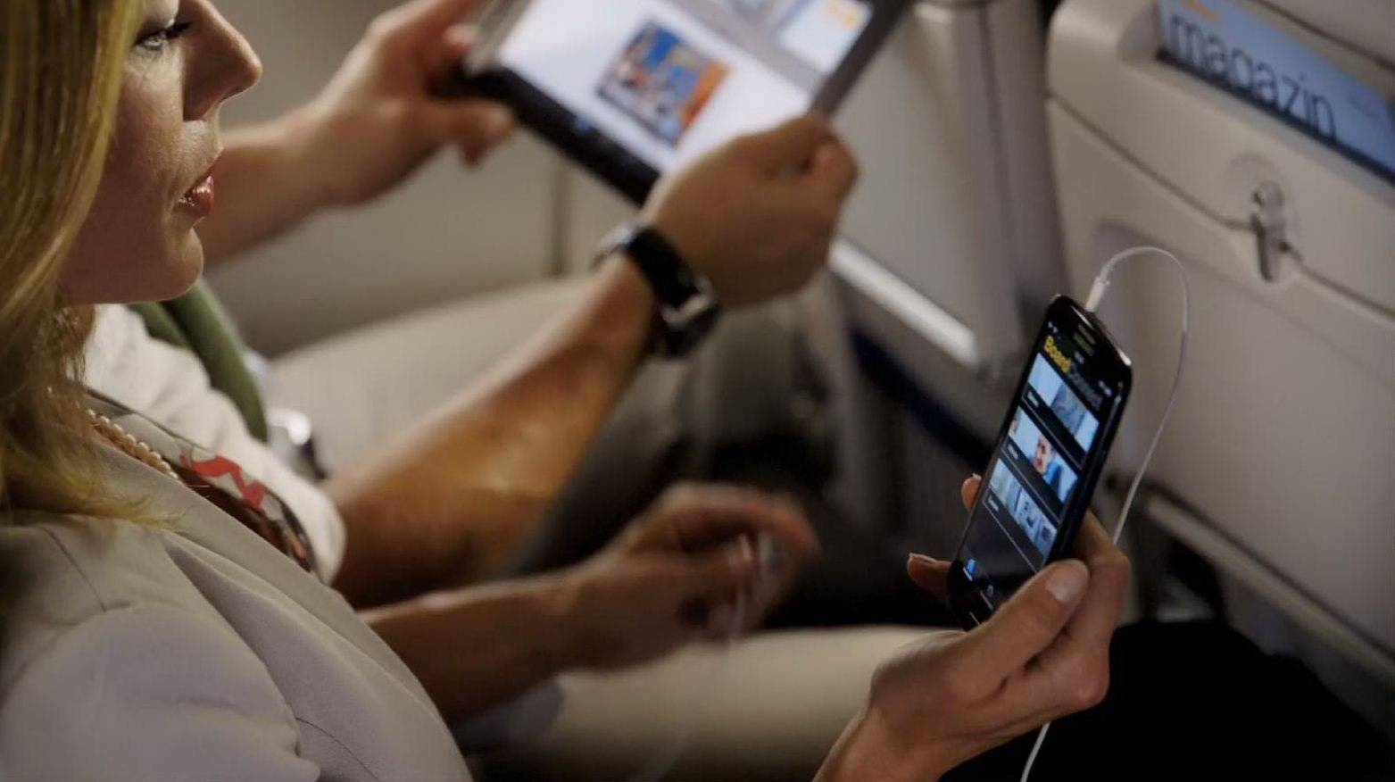 Можно ли пользоваться мобильным в самолете?