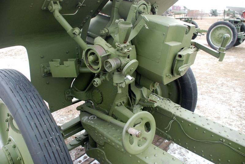 122-мм гаубица образца 1938 года (м-30) — традиция