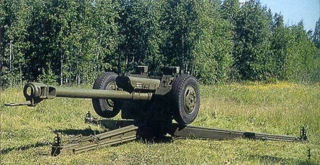 122-мм буксируемая гаубица д-30