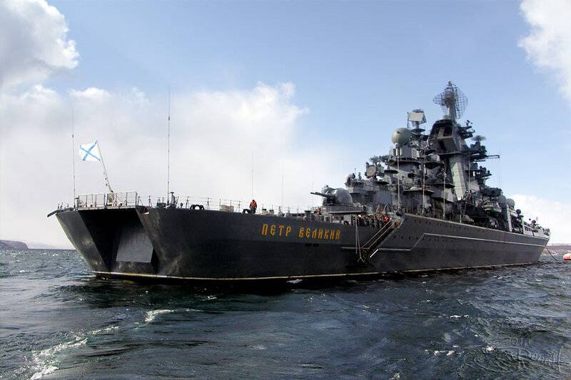 Военные моряки рассказали, почему крейсер «петр великий» называют убийцей подлодок