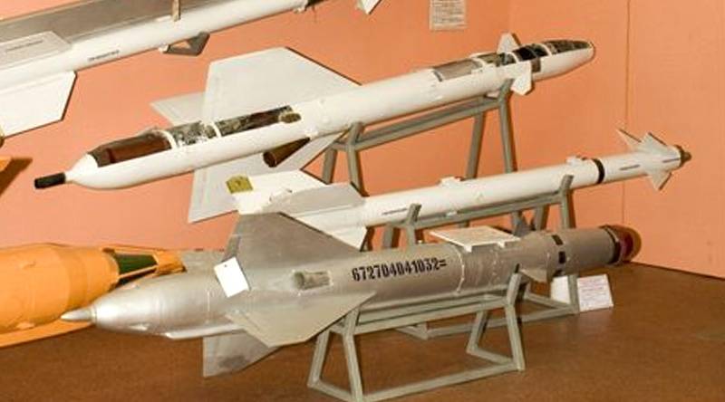Р-4 (ракета) - r-4 (missile)